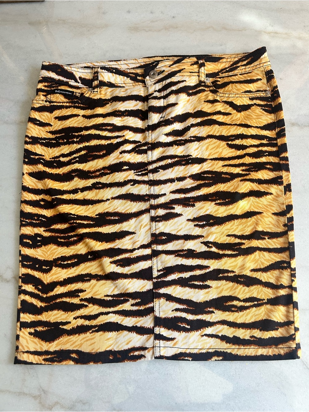 Vintage D&G Dolce & Gabbana Tiger Print Pencil Skirt Size 29 Y2K